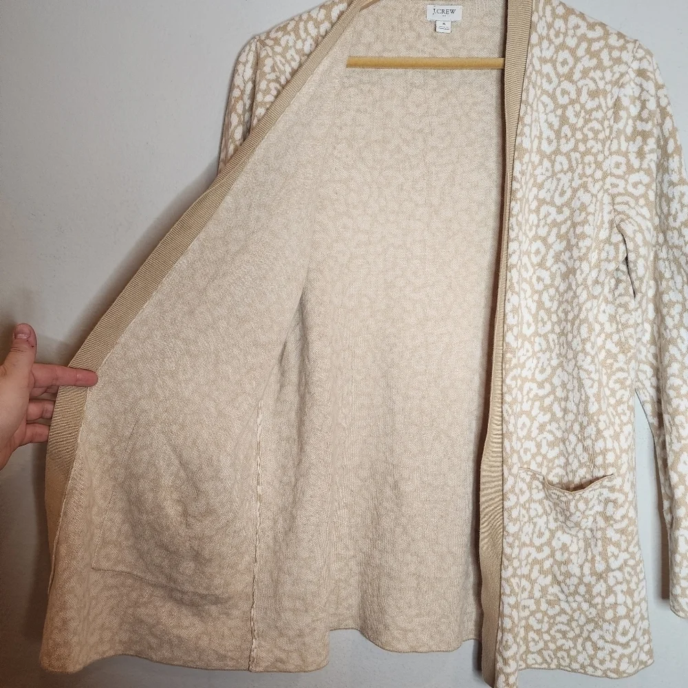 J. CREW Leopard‎ open cardigan sweater. Tan,  cream.  Size small.
